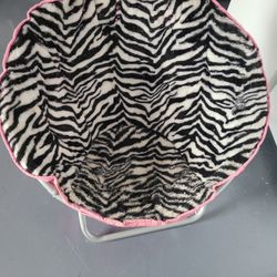girls room round chair Justic store
