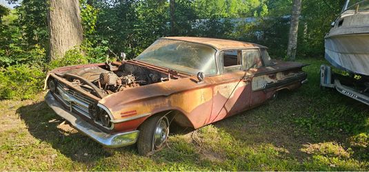 1960 Chevy impala 4 door hard top for parts