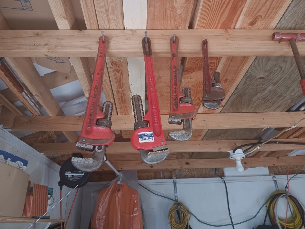 FOR PIPE WRENCHES FOR SALE