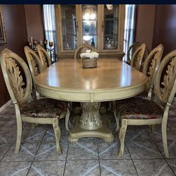 Dinette Set - Ashley Furniture 