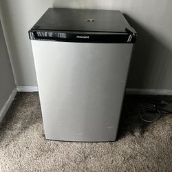 Frigidaire Compact Refrigerator With Freezer Box