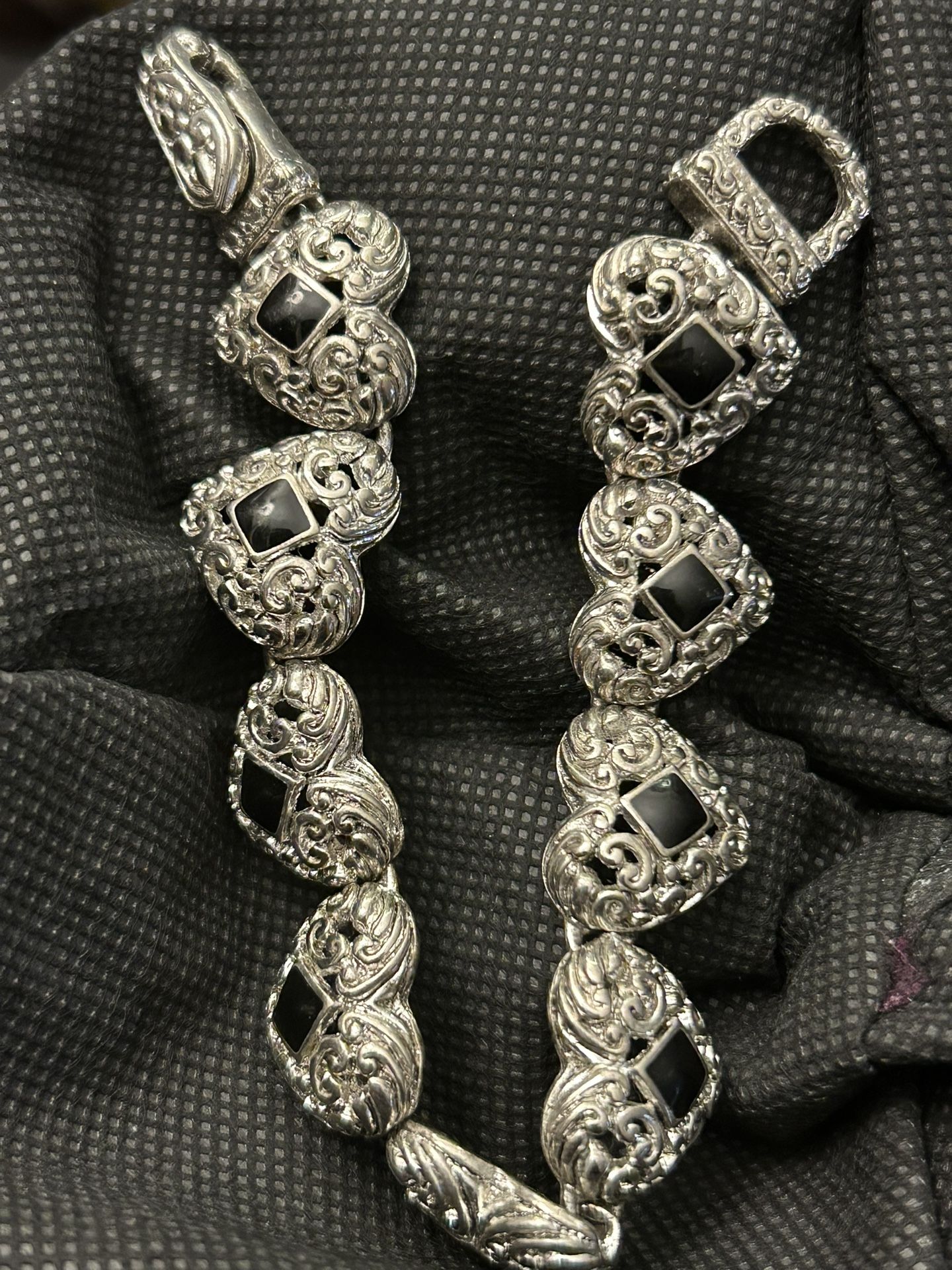 Women’s Bracelet