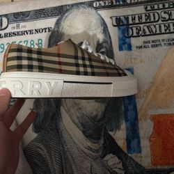 Burberry Shoes