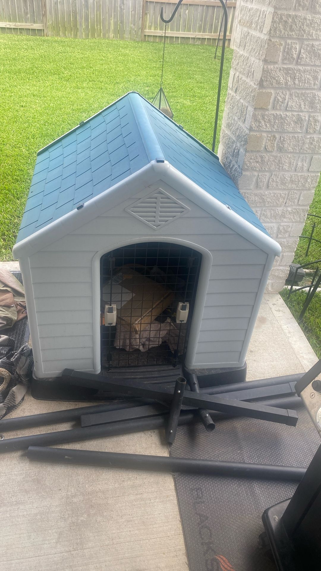 Large dog House