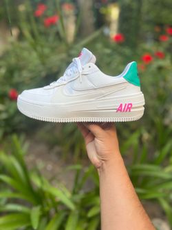 Nike Air Force 1 https://offerup.com/redirect/?o=UExULkFG.ORM (Women’s Size, 8)