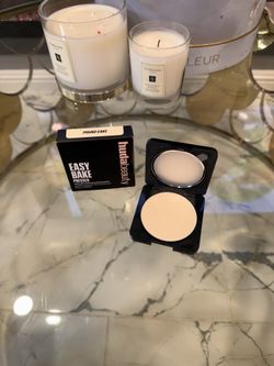 HUDA BEAUTY Easy Bake Airbrush Matte Pressed Setting Powder FIRM PRICE 🤍