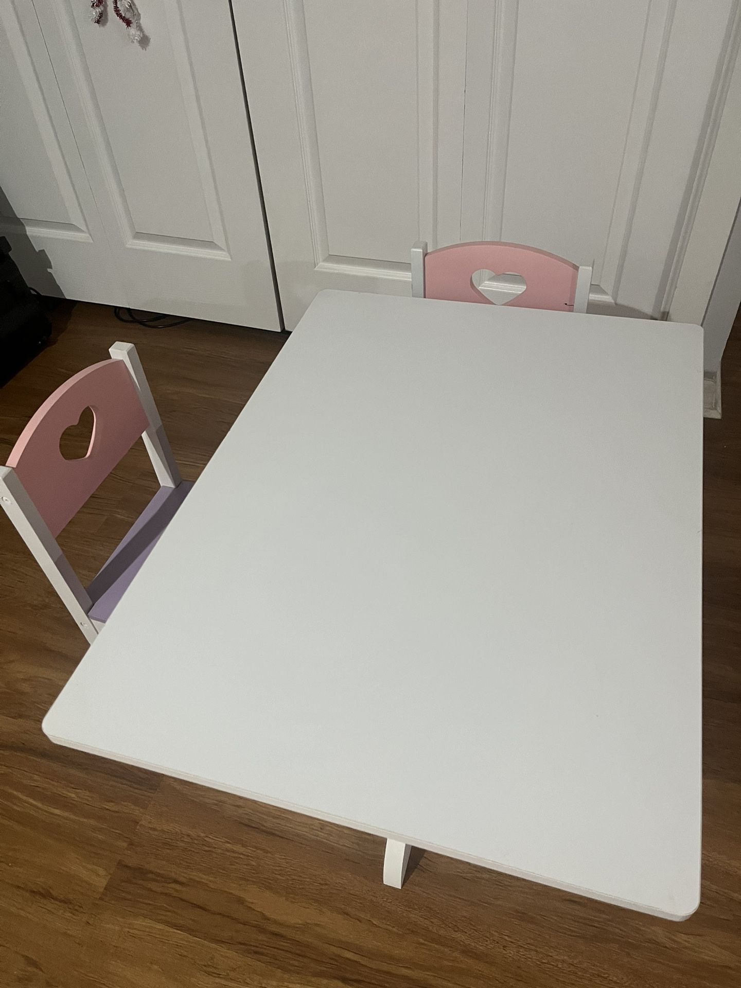 Kids Table And Chairs