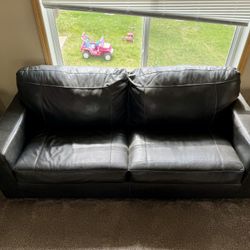 Leather Sofas X2 (500$)