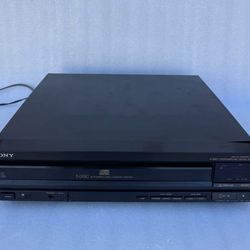 sony 5 Disc Compact Disc Player CDP-500, Black, 17" x 15" x 4"