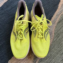Men’s Fluorescent Yellow Athletic Shoes 