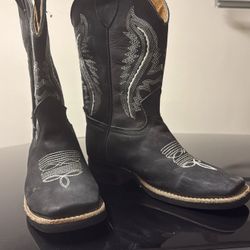 Beccera Boots