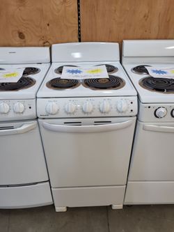 🇺🇸4th Of July Sale! Hotpoint 20inch Apartment Electric Stove-Warranty Included