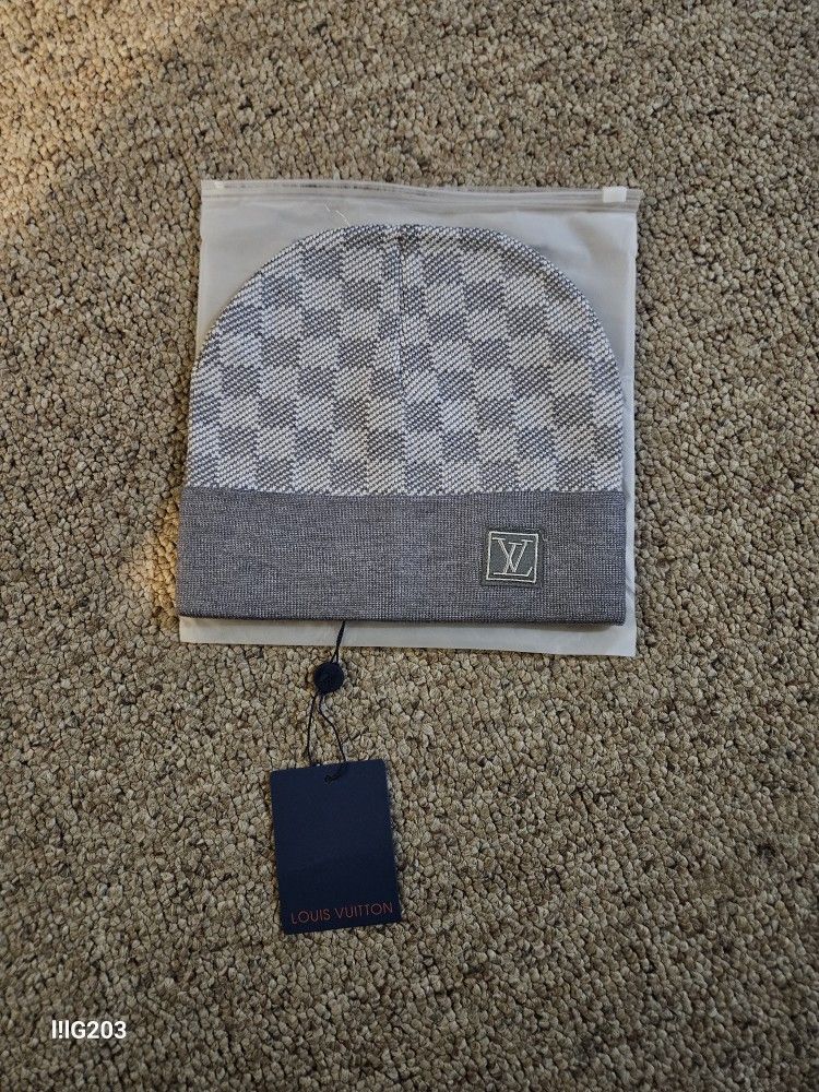 Lv Beanie