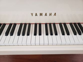 Yamaha Baby Grand Piano