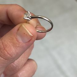 .75 ct round Natural diamond 10k white gold
