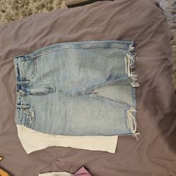 Outfit Denim Skirt With White Shirt