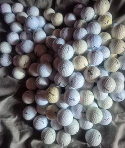 131 used NIKE and NOODIE golf balls and good condition