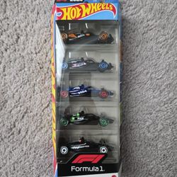 Hot Wheels F1  5 Pack