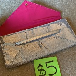 Victoria’s Secret Clutch Purse 👛 $5 