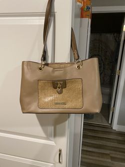 Handbag Adrienne Vittadini