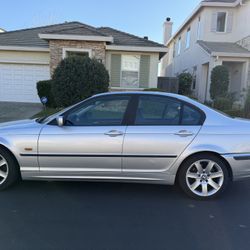 2001 325i BMW
