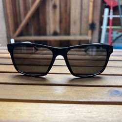 Cole Haan Polarized Sunglasses Black Square Frame