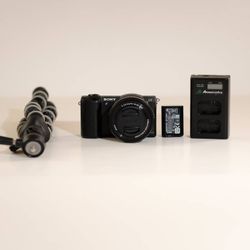 Sony A5100 16-50mm Lens & Tripod, Mint