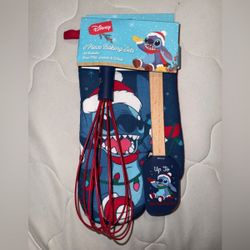 Stitch Christmas Holiday 3 Piece Baking Set  NWT