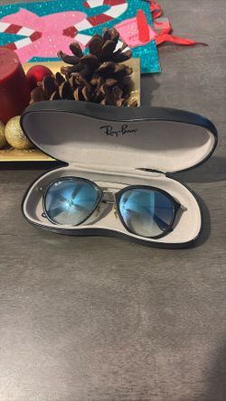 Ray Ban