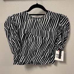 Brand New OPEN eDIT Top