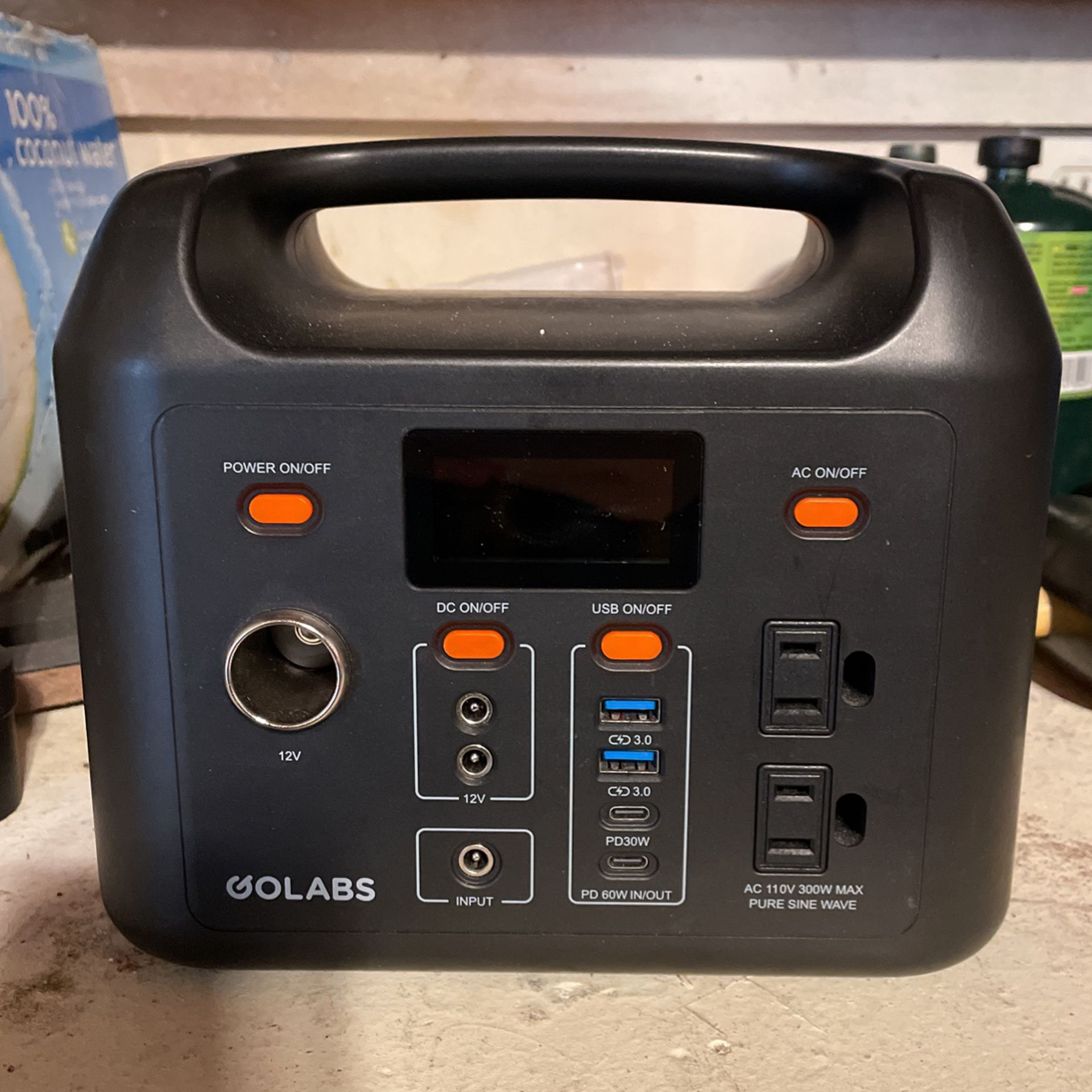 GoLabs Portable Power station