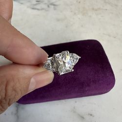 925 Sterling Silver Gorgeous Emerald Cut Cz Ring W/trilliant Cut Sides, Marked 925 TML Circled