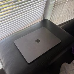 Macbook Pro 14" M4