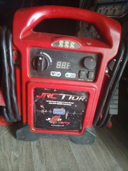 Clore Automotive Jump-N-Carry JNC770R
