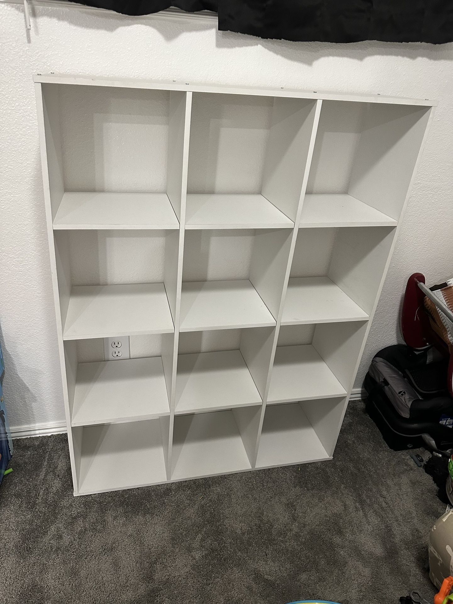 Cube organizer shelf