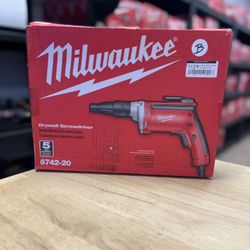 Milwaukee 0-4000 RPM Drywall Screwdriver 