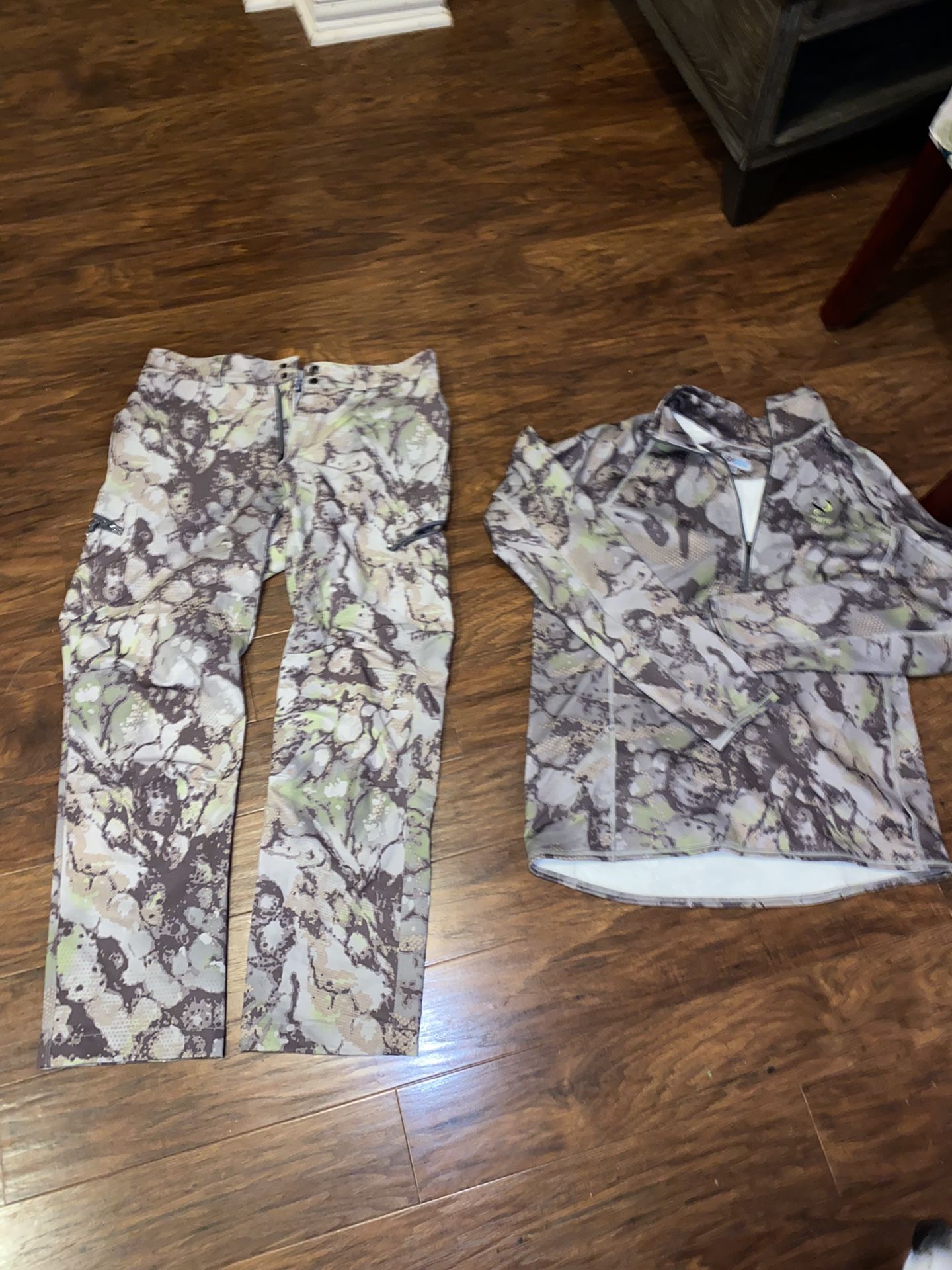 Sixsite Camo Pants (36) And Top (XL) Hunting Winter Cold 