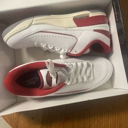 Jordan 2 Size 9