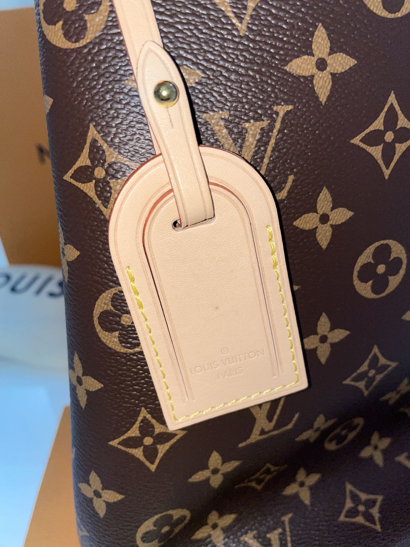 Brand New Louis Vuitton Graceful MM with added strap for Sale in Rancho  Cucamonga, CA - OfferUp