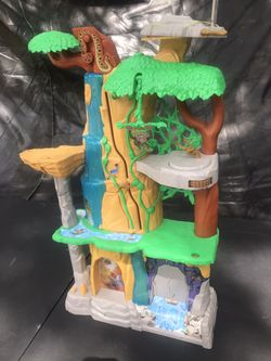 Disney Lion Guard Training Lair Playset