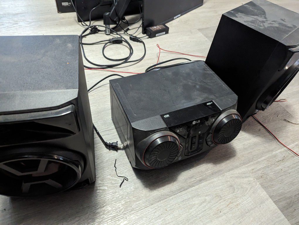 LG Speakers
