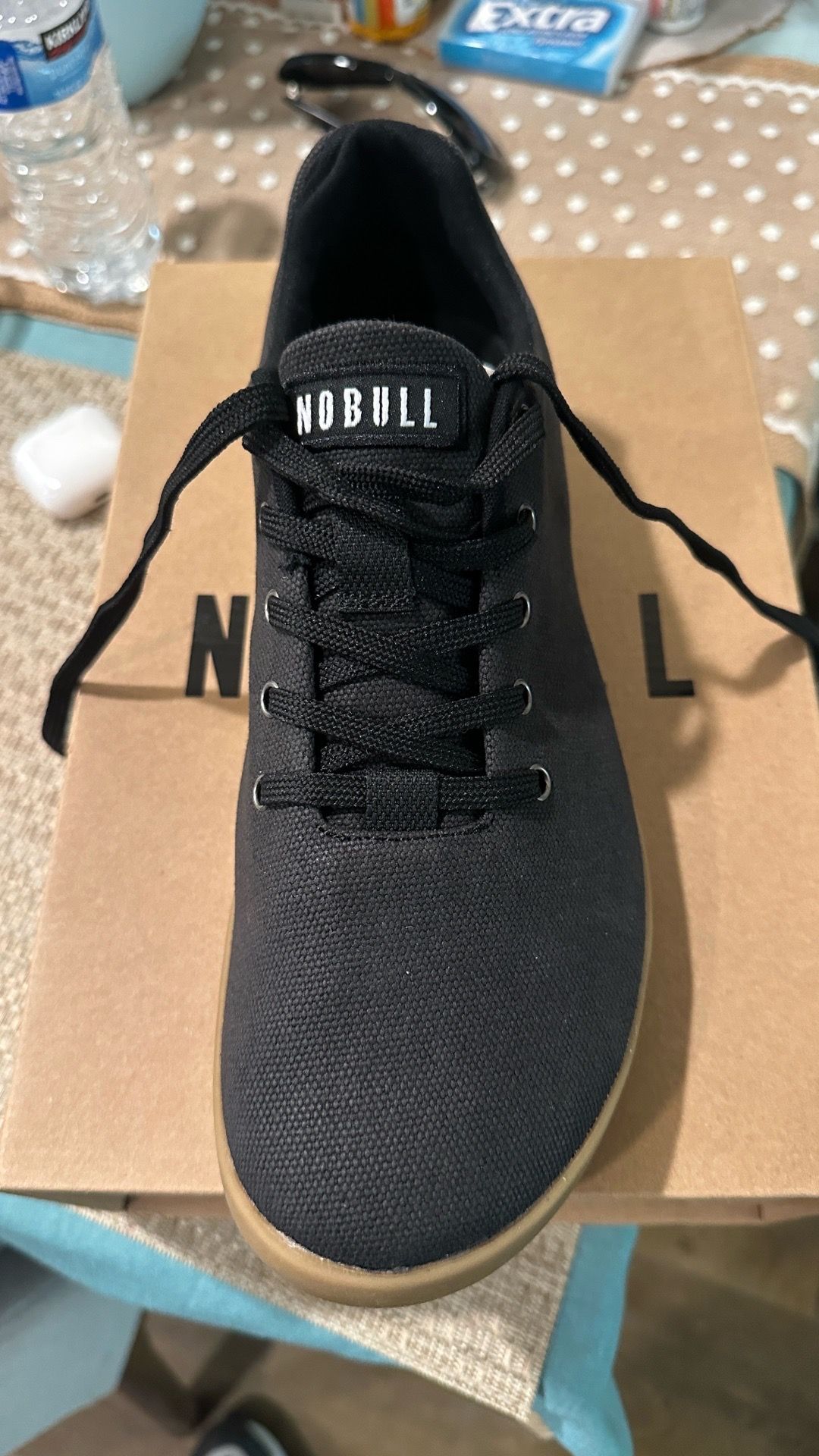 MENS NO BULL SIZE 8.5 STILL IN THE BOX