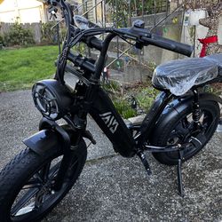 TST® R7 Moped Style 1500W Full Suspension Hydraulic brakes, Electric Cargo eBike | 2026 New Model