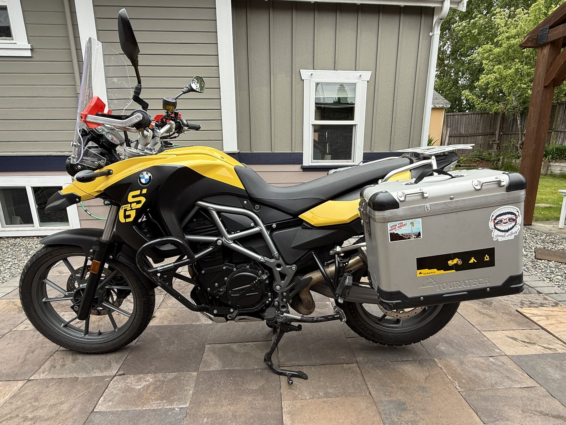 2012 BMW f650gs (800cc twin) ABS