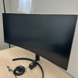 LG 35" Class UltraWide Curved WQHD HDR10 Monitor