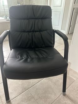 Arm chair