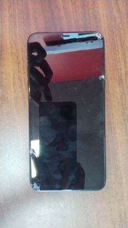 iPhone Cracked screen LCD
repair
