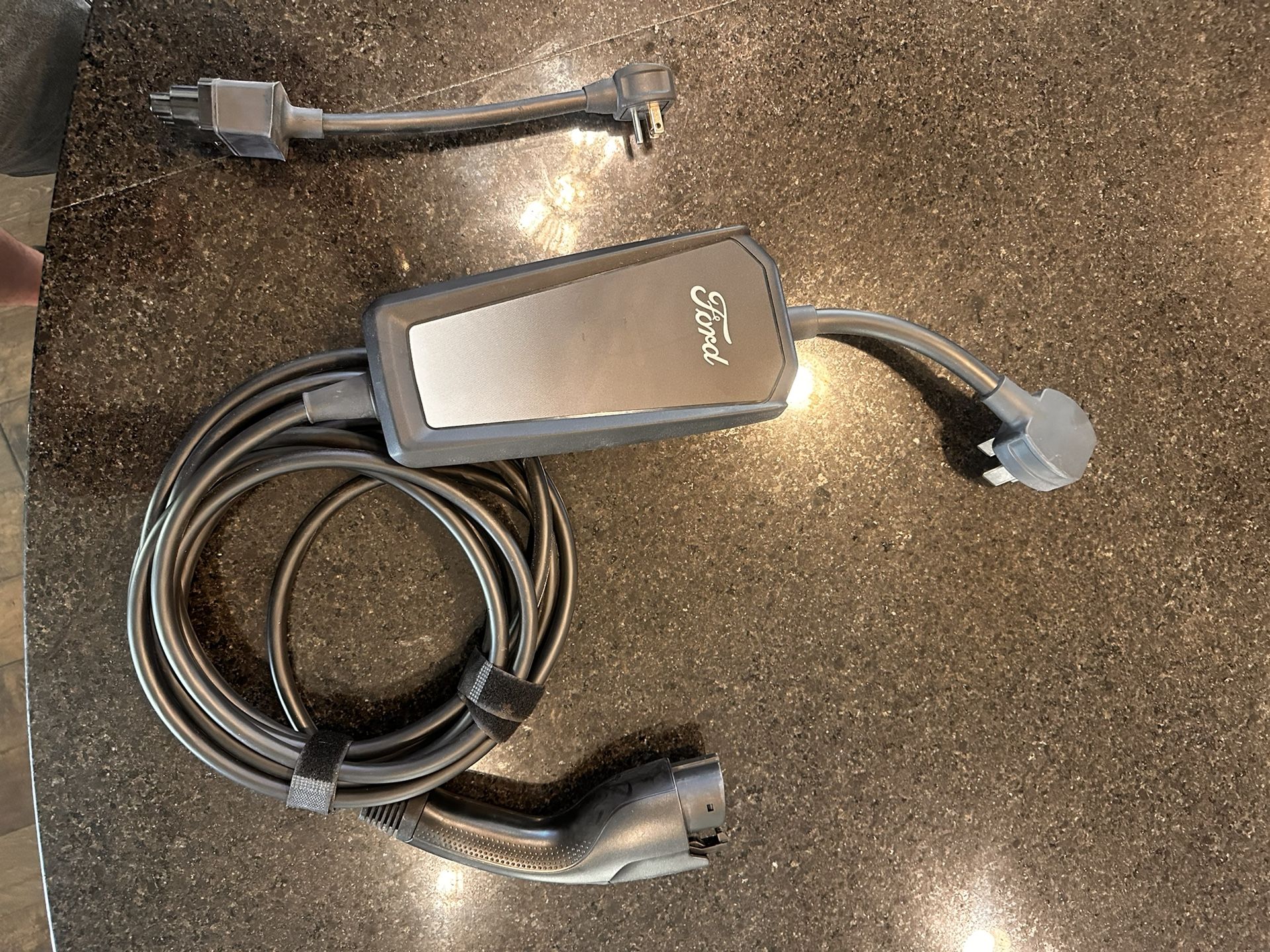 EV Charger. Ford Mach E 120v Or 220v Cable