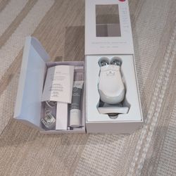 NuFace Trinity Advanced Facial Toning Device 
