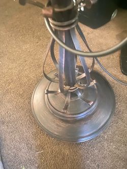 Decobrezze pedestal fan